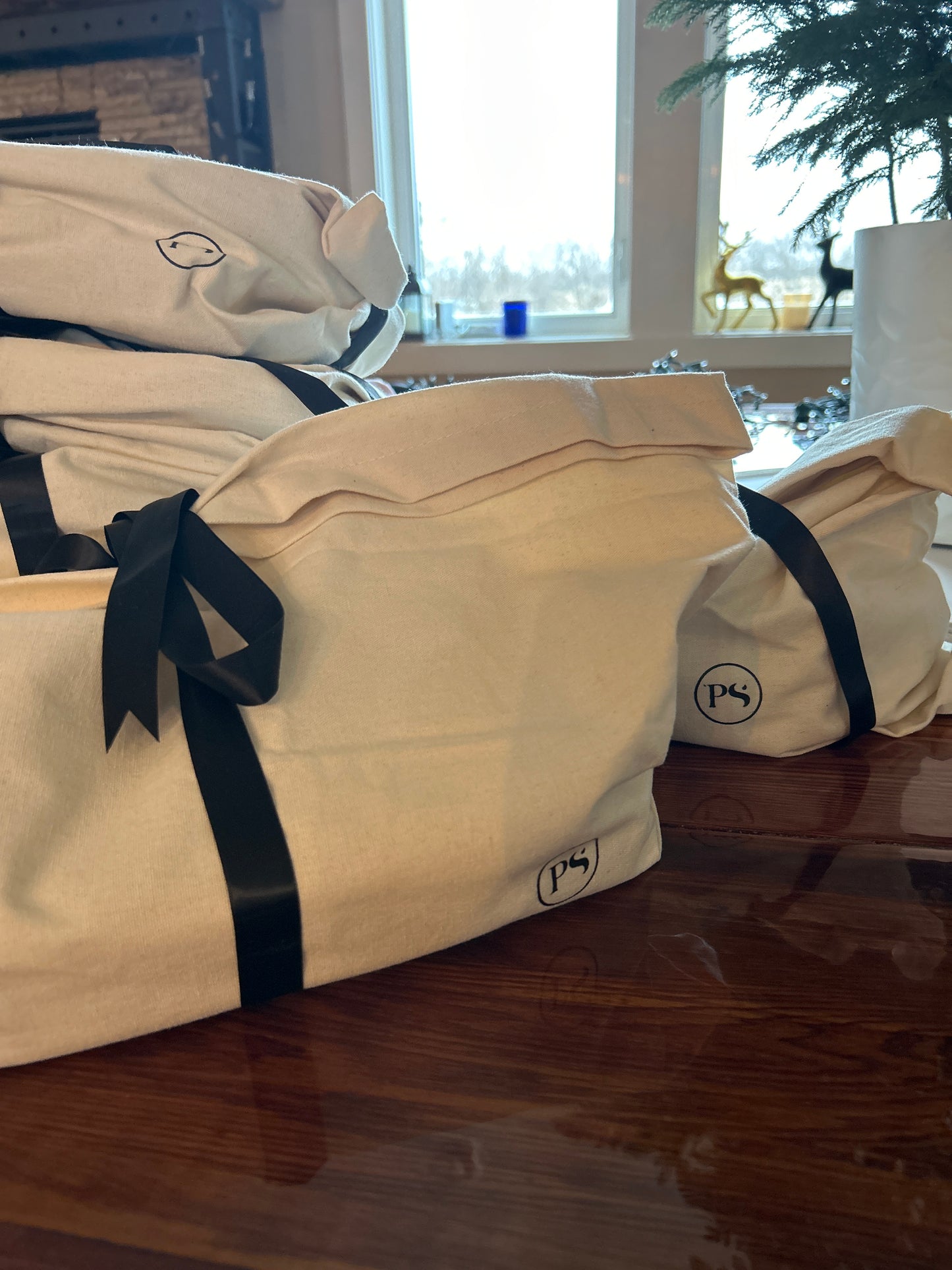 Gifts- 12 Day of Accessories Christmas 24