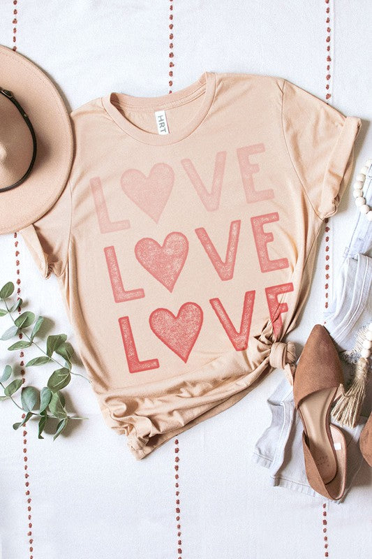 SHIRT- LOVE LOVE LOVE HEART SHORT SLEEVE GRAPHIC TEE