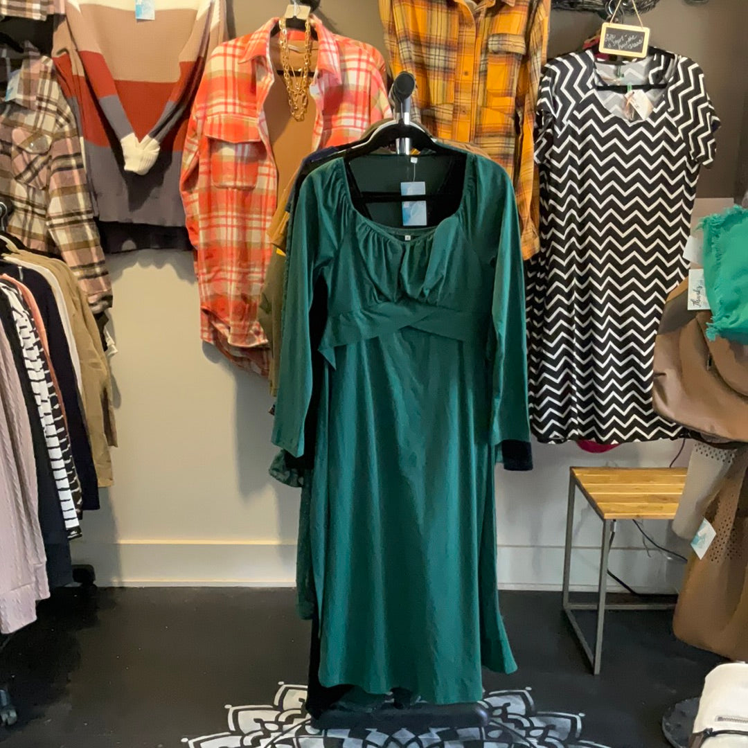 DRESS- Dresses VARIOUS assorted styles