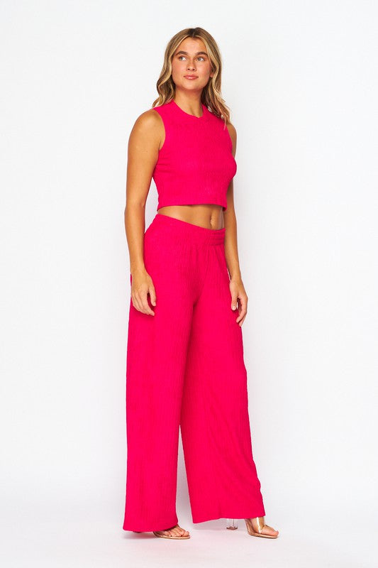 OUTFIT- Crinkle Textured Cropped Top 2pc Loungewear Set