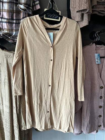 SHIRT- BEIGE CARDIGAN SWEATER