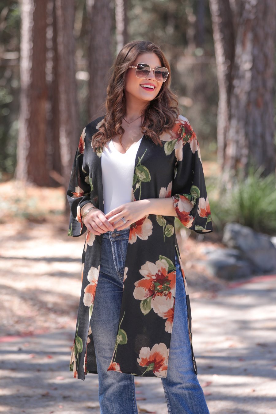 ACCESSORY- KIMONO ADDISON FLORAL COVERUP