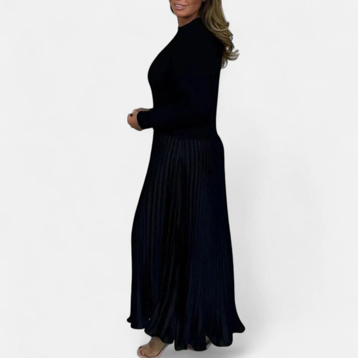 Charlotte | Effortless Long Sleeve Pleated Maxi Sweater Dress