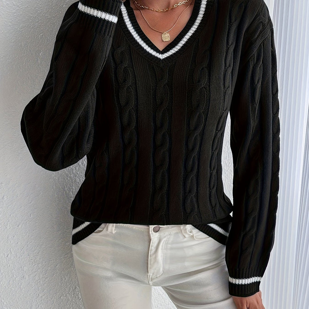 Christina | Classic Oversized V-Neck Chunky Cable Knit Sweater
