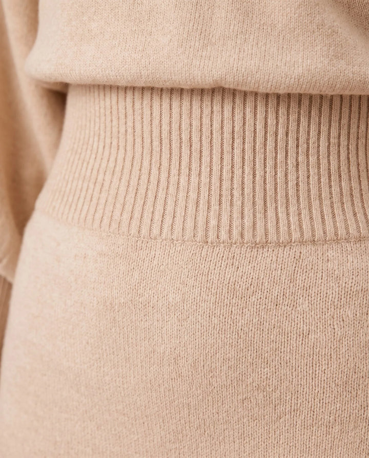 Emma | Graceful Balloon Sleeve Turtleneck Midi Sweater Dress