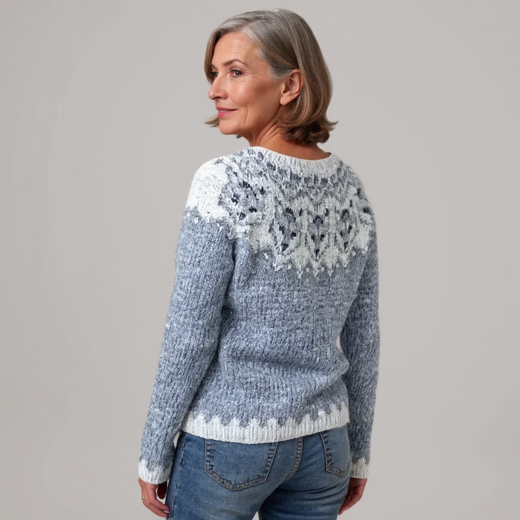 Evelyn | Fair Isle Snowflake Christmas Sweater Women