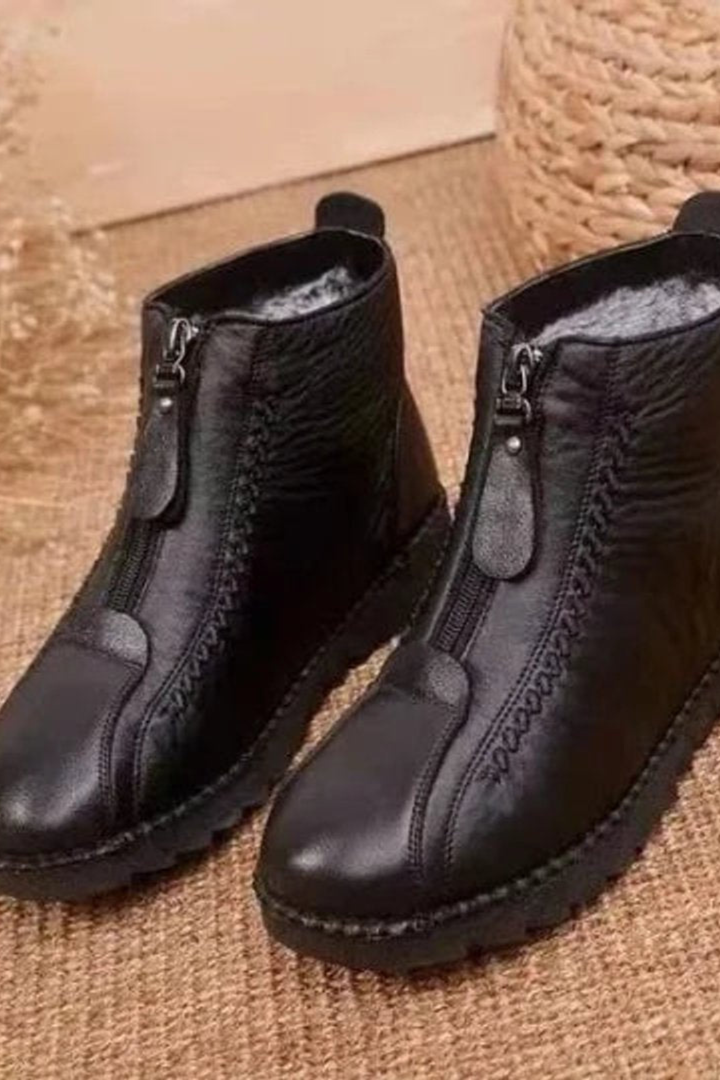 Evelyn | Front Zip Ankle Snow Boots Women