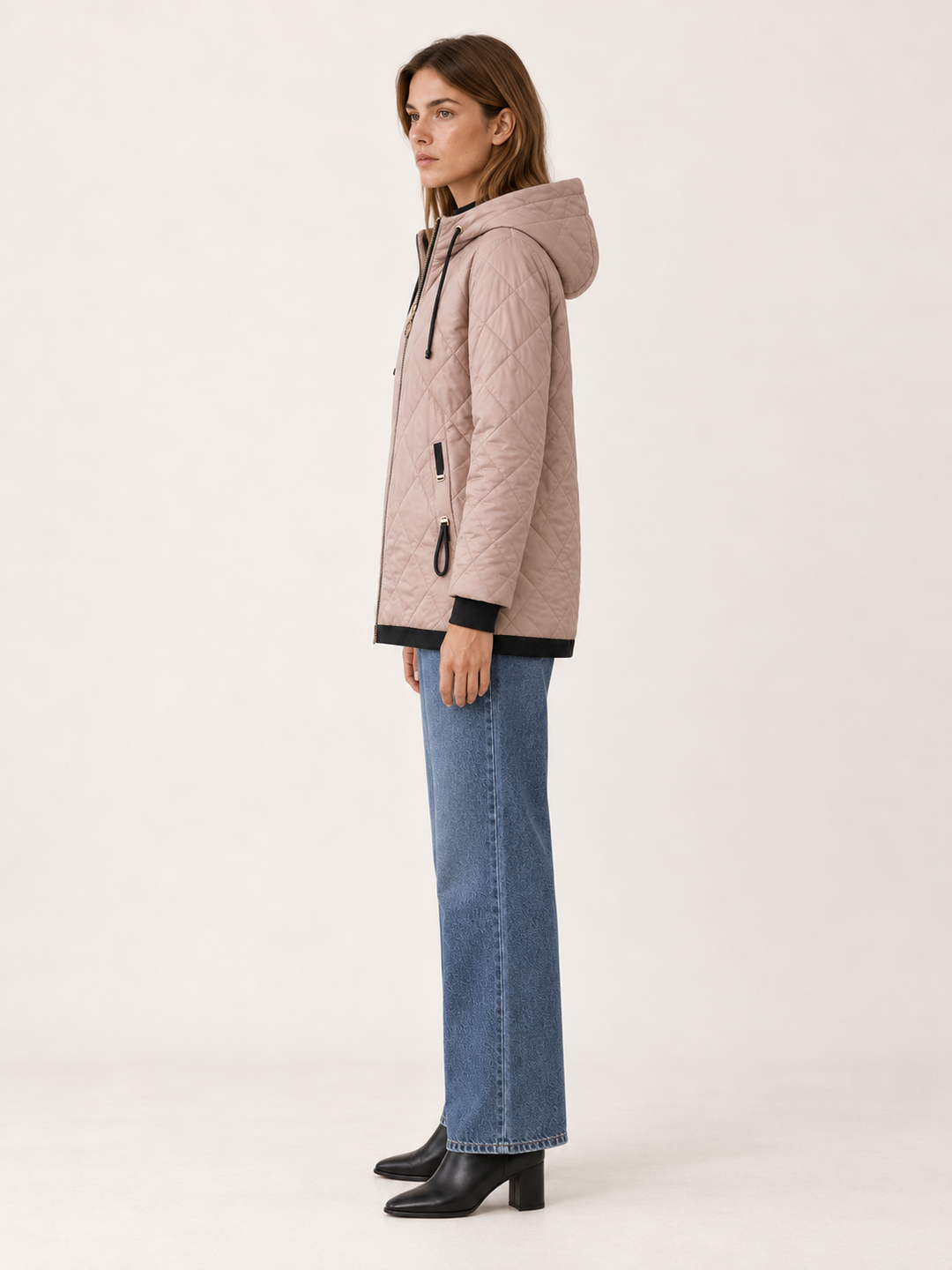 Isabella | Timeless Diamond Quilted Hooded Puffer Jacket Women