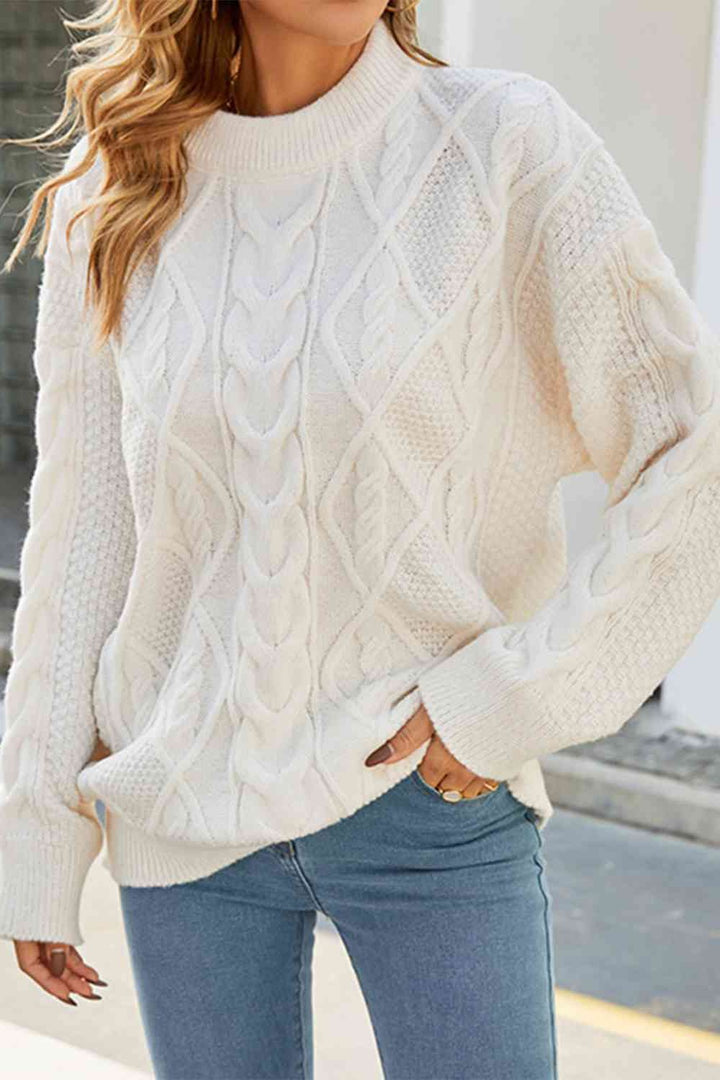 Joan | Oversized Crew Neck Chunky Cable Knit Sweater