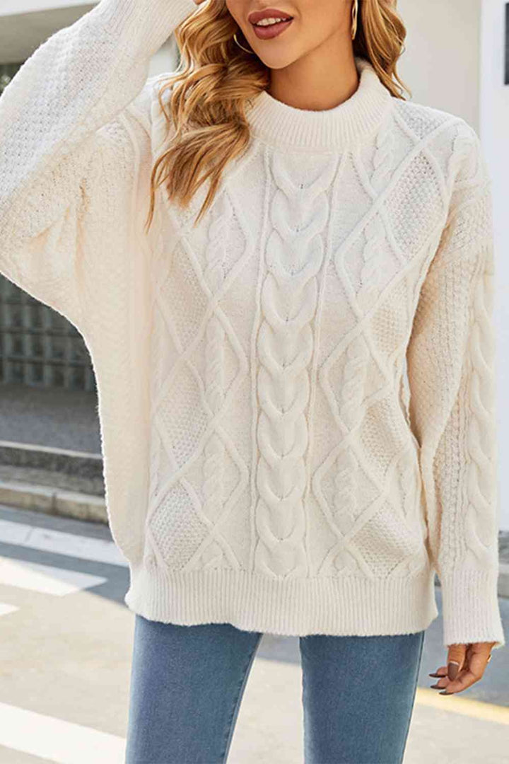 Joan | Oversized Crew Neck Chunky Cable Knit Sweater