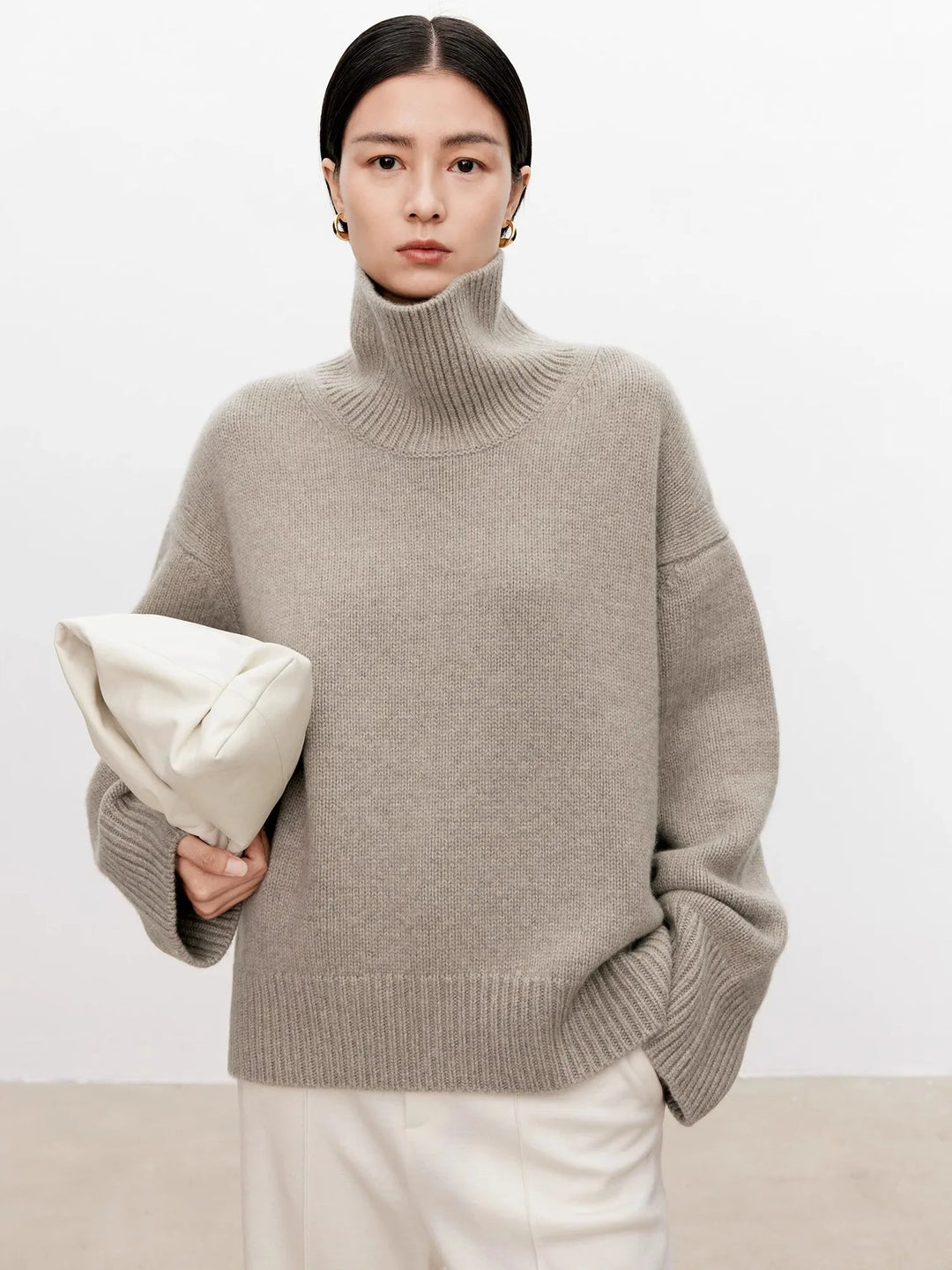 Joyce | Chic Oversized Drop Shoulder Turtleneck Sweater