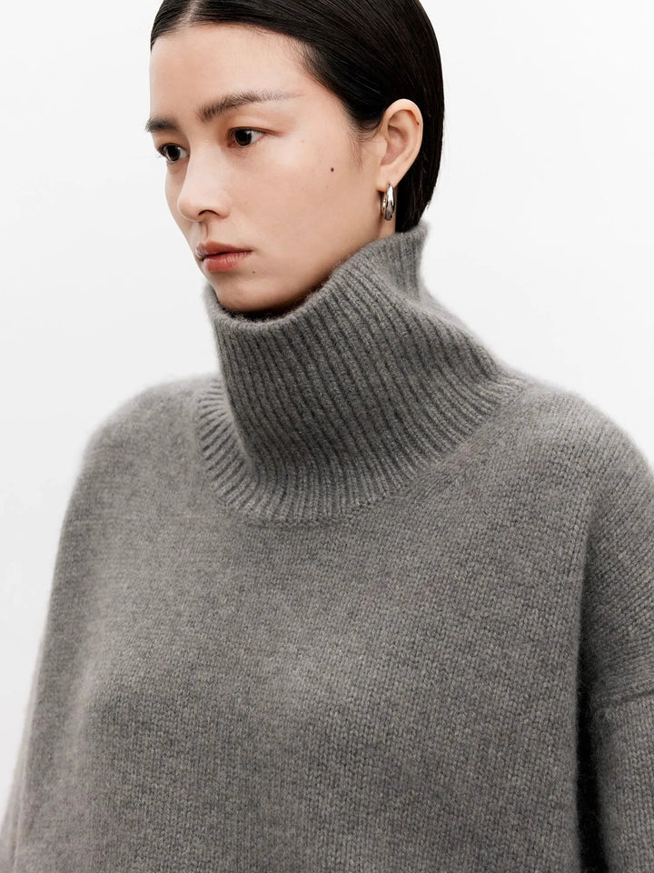Joyce | Chic Oversized Drop Shoulder Turtleneck Sweater