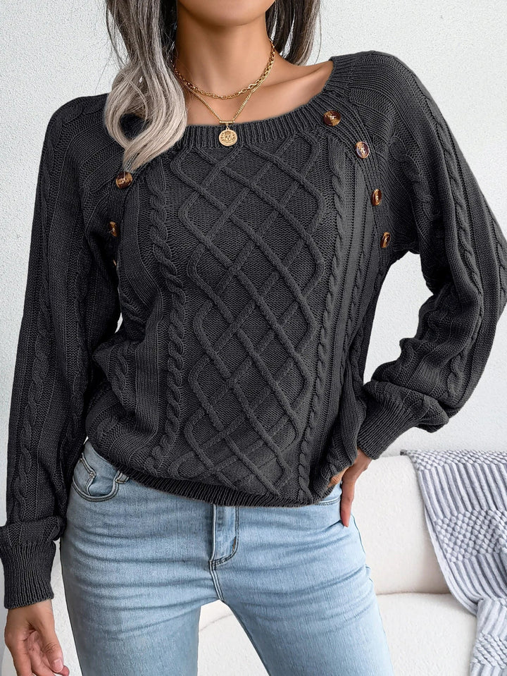 Julia | Oversized Chunky Cable Knit Sweater with Buttons