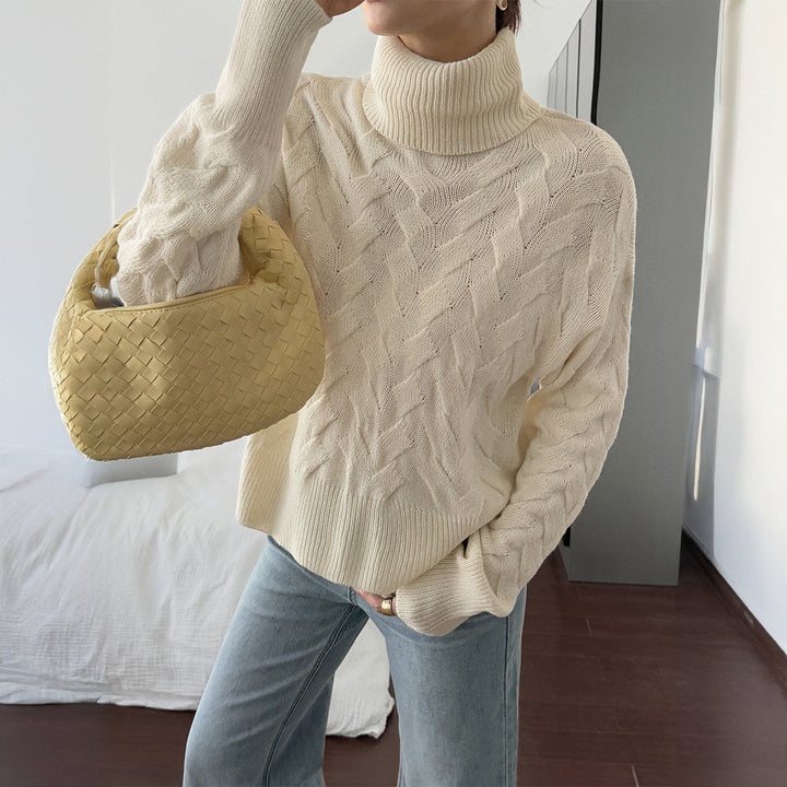 Kayla | Refined Oversized Turtleneck Chunky Cable Knit Sweater