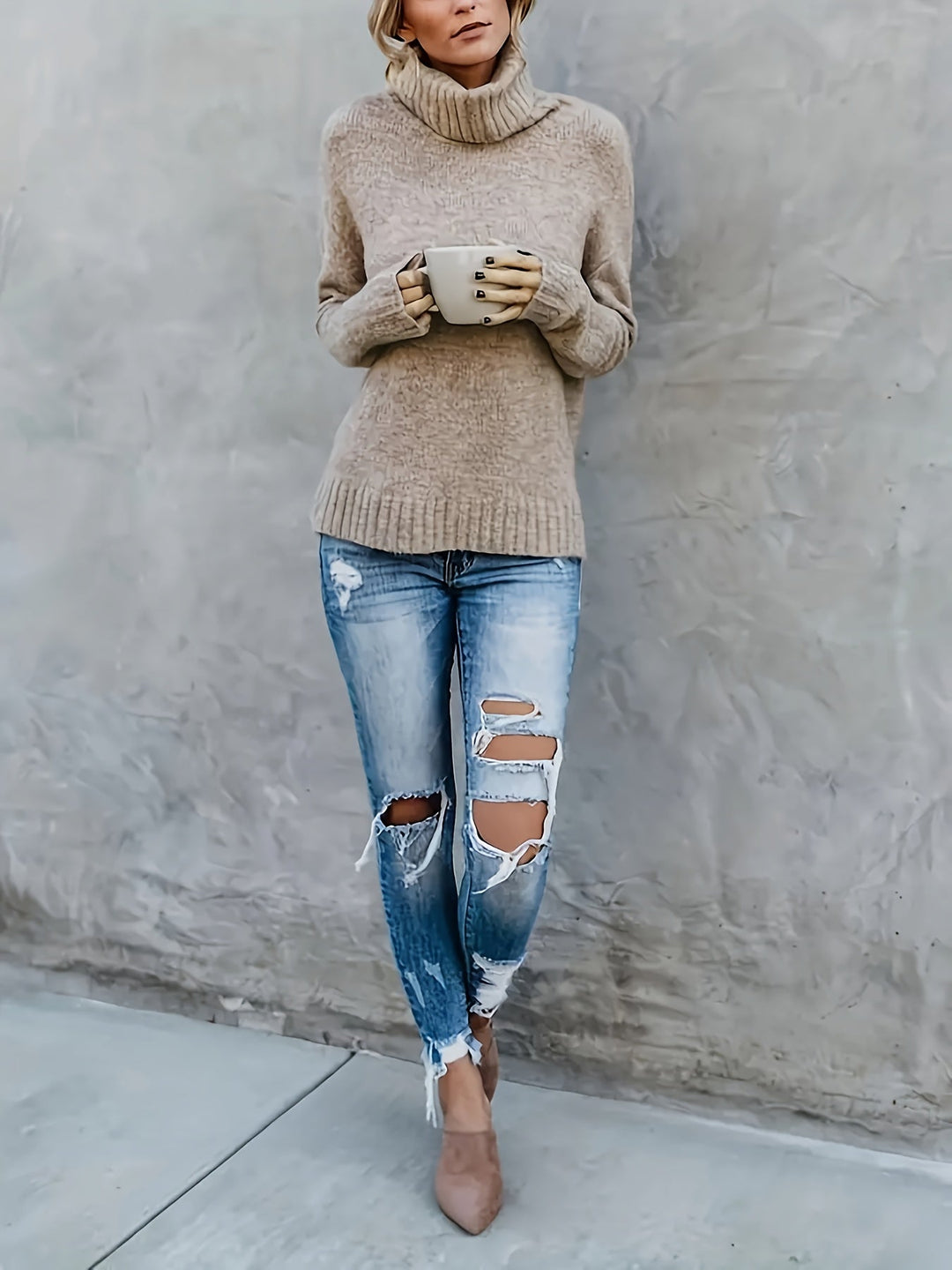 Laura | Chic Ribbed Split Hem Turtleneck Sweater