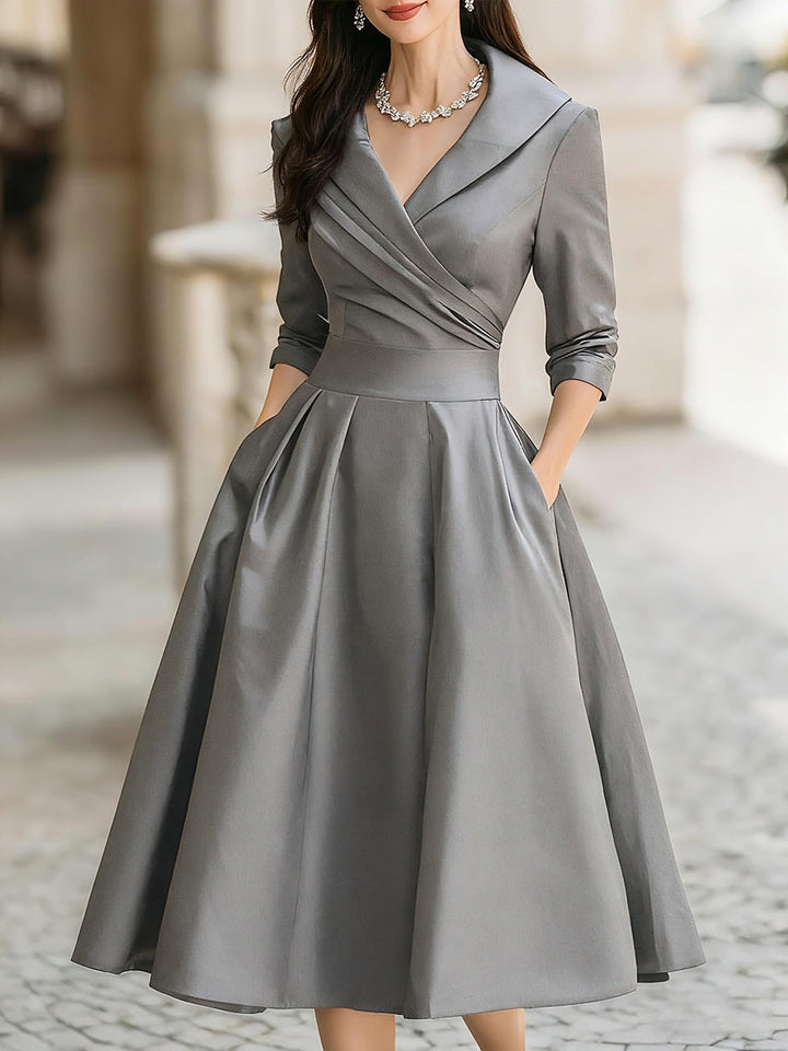Lisa | Polished Collared A-Line Midi Christmas Dress