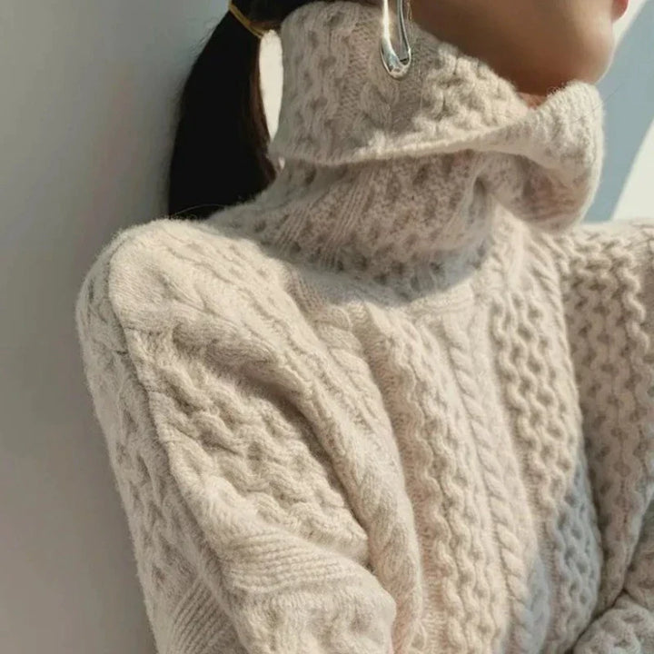 Madison | Oversized Cable Knit Turtleneck Sweater