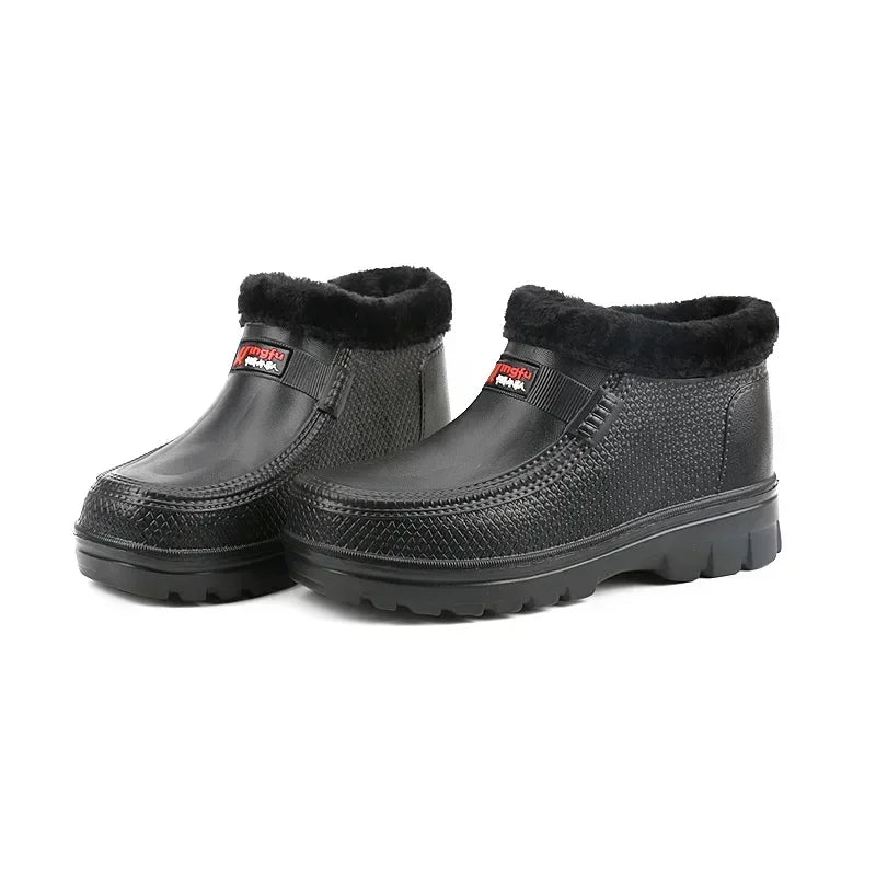 Noah | Plush-Lined Slip-On Mens Snow Boots
