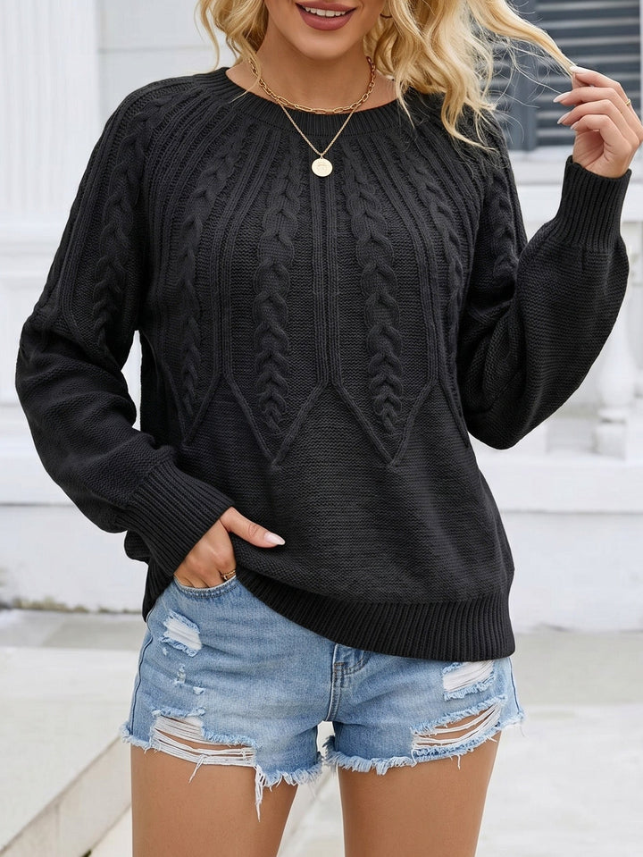 Susan | Timeless Crewneck Chunky Cable Knit Sweater