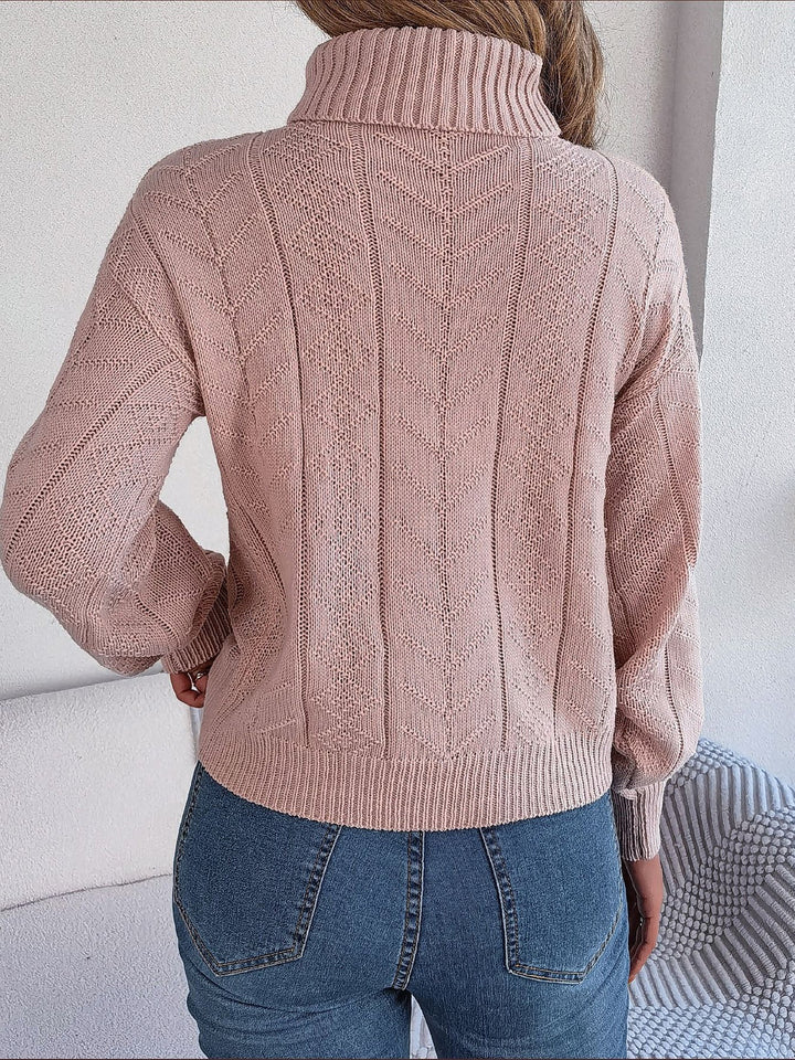 Virginia | Oversized Cable Knit Turtleneck Sweater