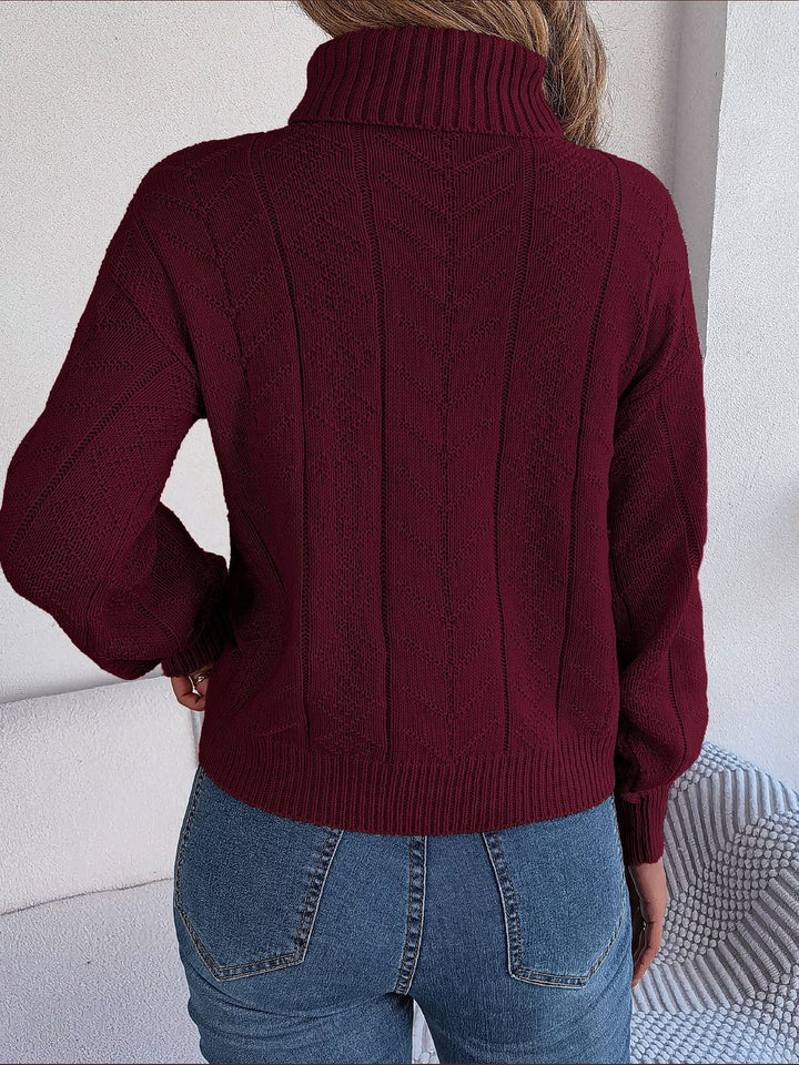 Virginia | Oversized Cable Knit Turtleneck Sweater
