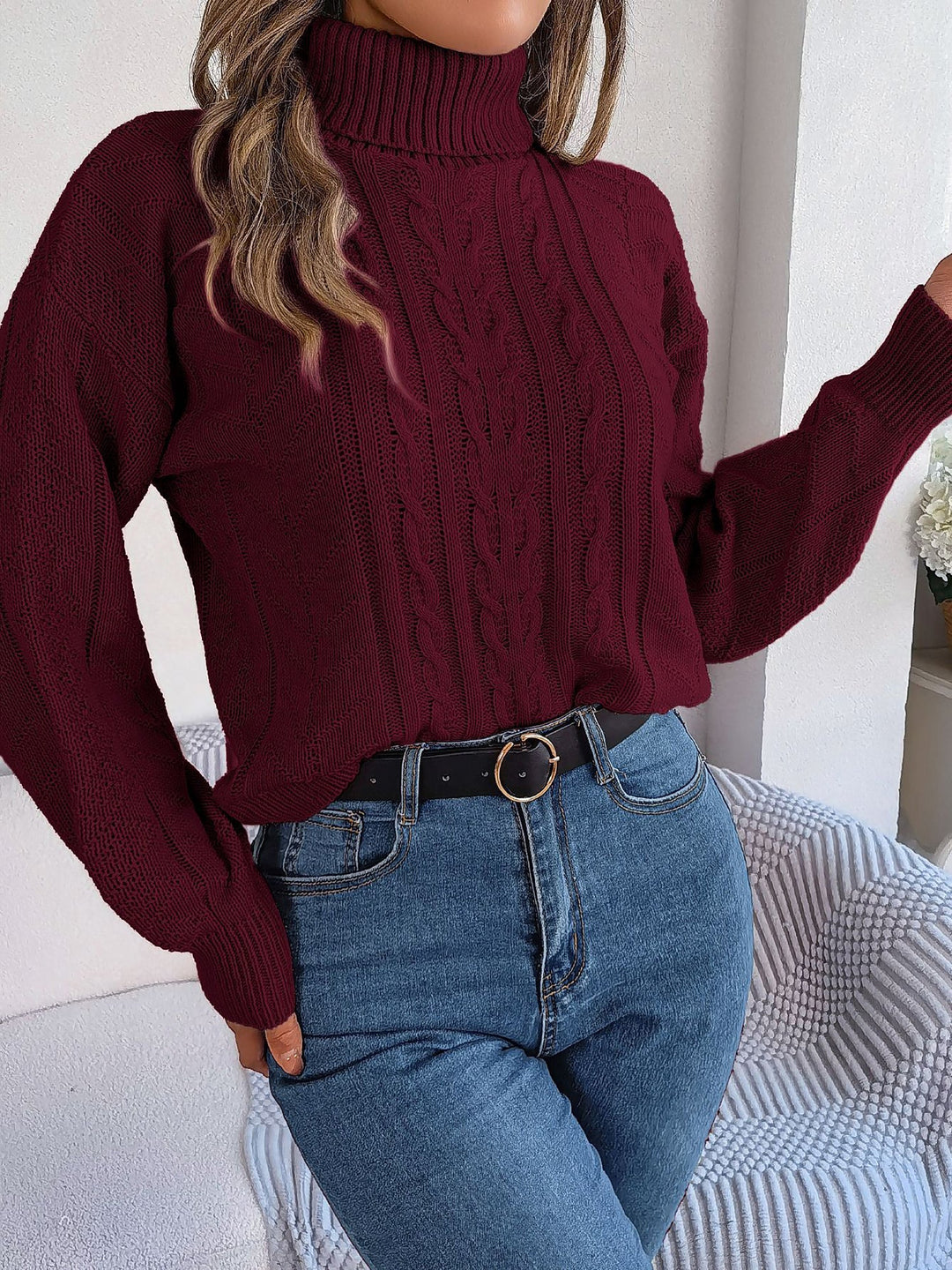 Virginia | Oversized Cable Knit Turtleneck Sweater